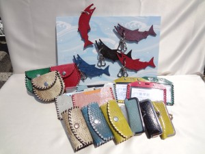 鮭革製品 (宮古市・ワークプラザみやこ)